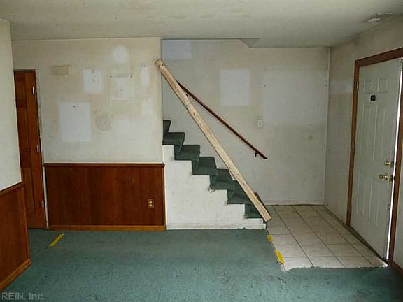 4th image of 2105 Kimball Cir