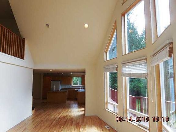 4th image of 22122 62nd Ave NW