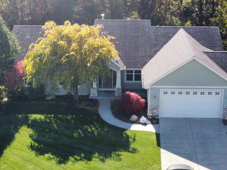 1st image of 5703 Furlong Ct NE