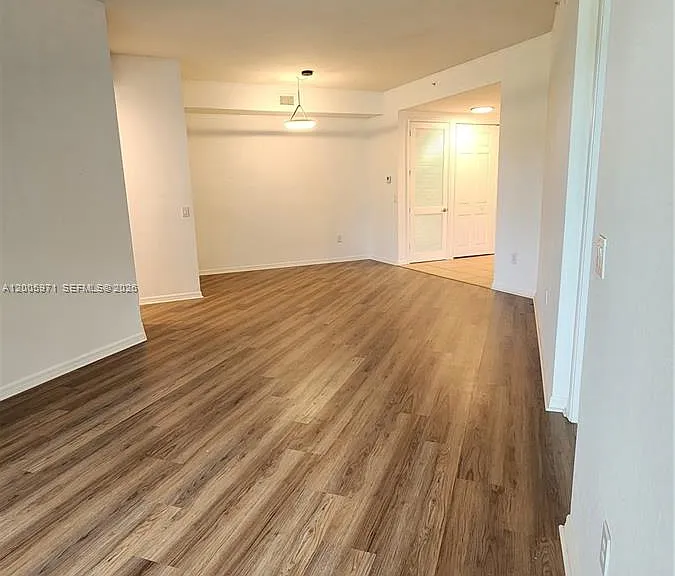 3600 Oaks Clubhouse Dr #206 — Photo 19