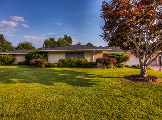 1513 Circle Dr, Springdale, AR 72764