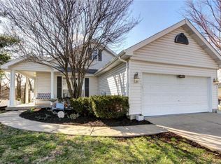 1003 Providence Pointe Dr, Wentzville, MO 63385