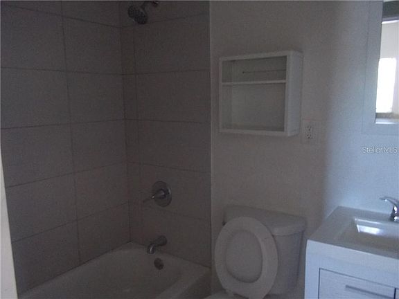 4th image of 2745 2nd Ave S
