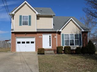 977 Roedeer Dr, Clarksville, TN 37042