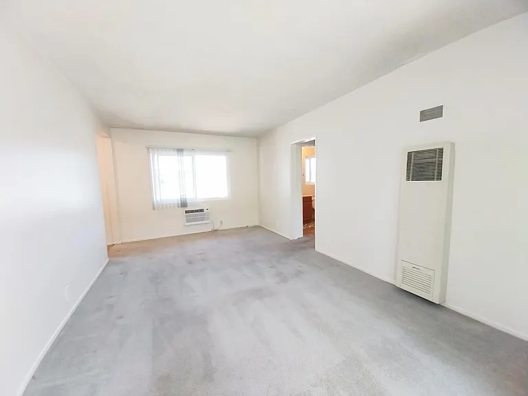 2937 N Garey Ave — Photo 8