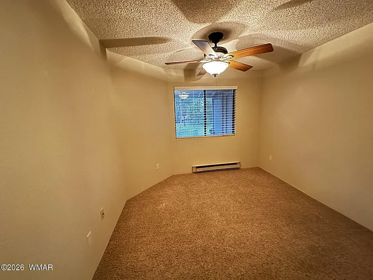 2700 S White Mountain Rd — Photo 12