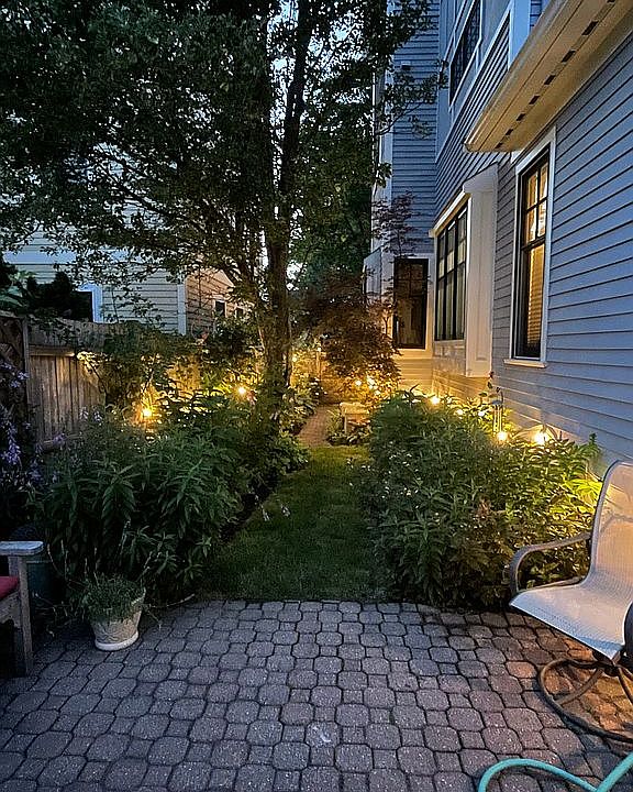 2nd image of 40 Skehan St