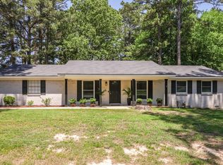 14028 Sardis Rd, Shannon Hills, AR 72103