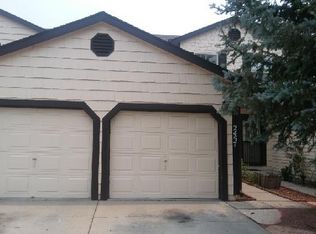 2457 Lexington Village Ln, Colorado Springs, CO 80916
