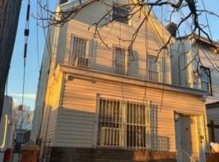 7423 88th Rd, Woodhaven, NY 11421