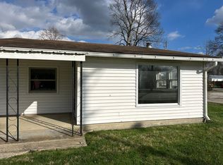 10961 Hebron Rd, Buckeye Lake, OH 43008