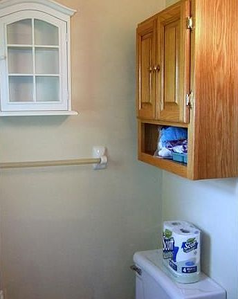 5th image of 425 Denwood Ct