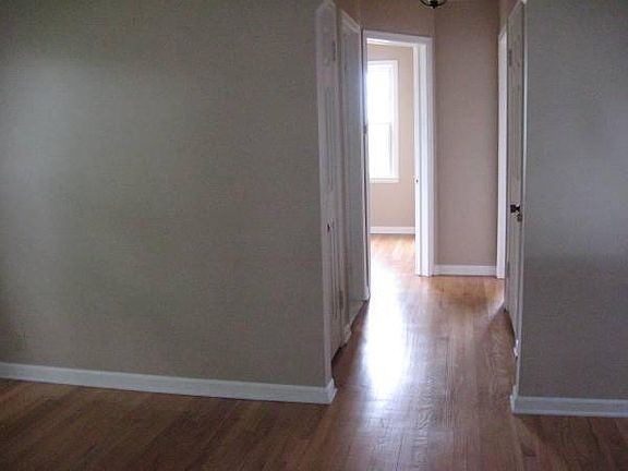 5th image of 2354 Detroit Ave