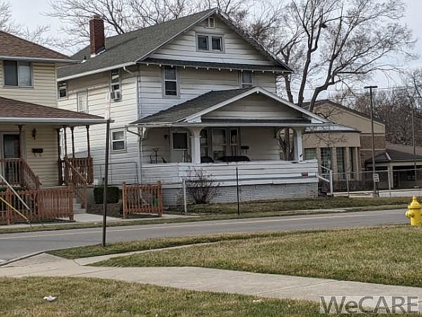 1st image of 1103 N Metcalf St