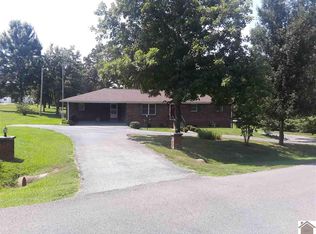 735 Warnick Rd, Benton, KY 42025