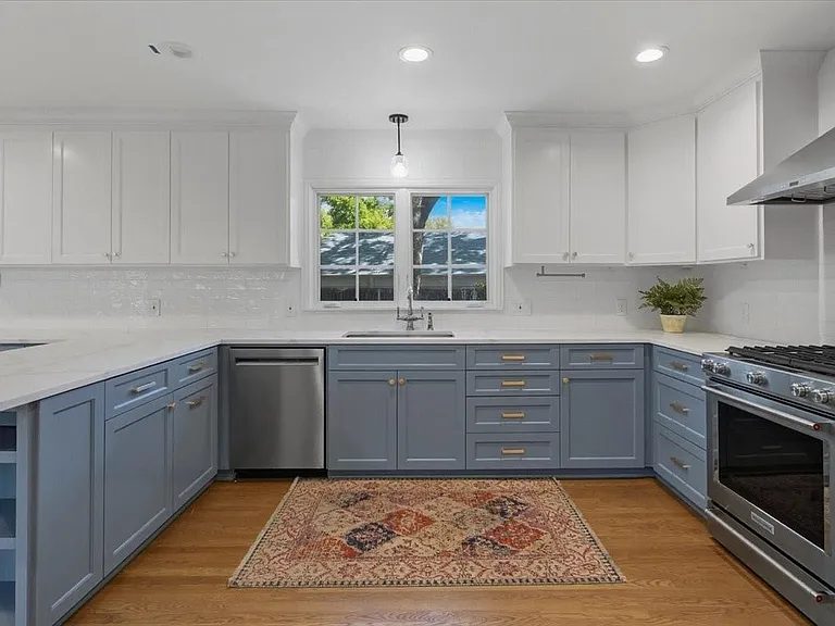 329 Eastwood Ave — Photo 17