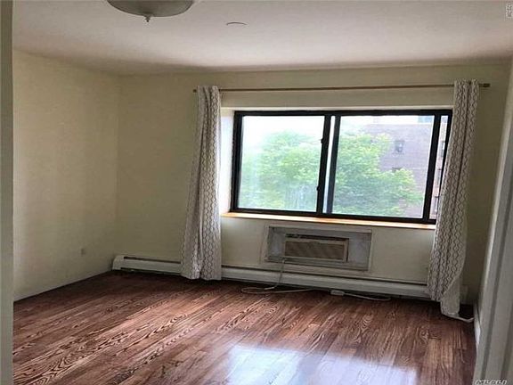 5th image of 144-48 Roosevelt Ave #5A