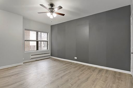 3rd image of 4555 N Malden St APT 216