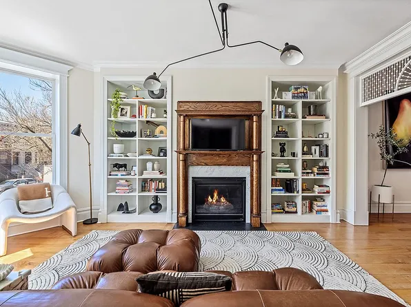 527 9th St, Brooklyn, NY 11215