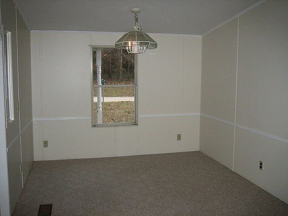 4th image of 7852 Long Lake Dr