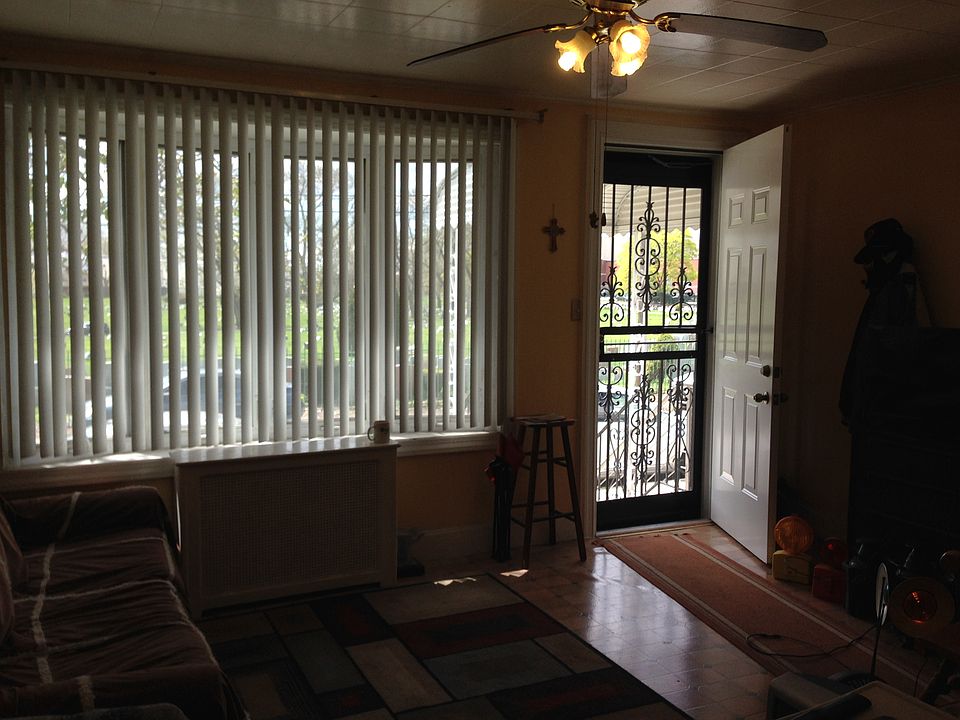 2nd image of 6443 59th Ave