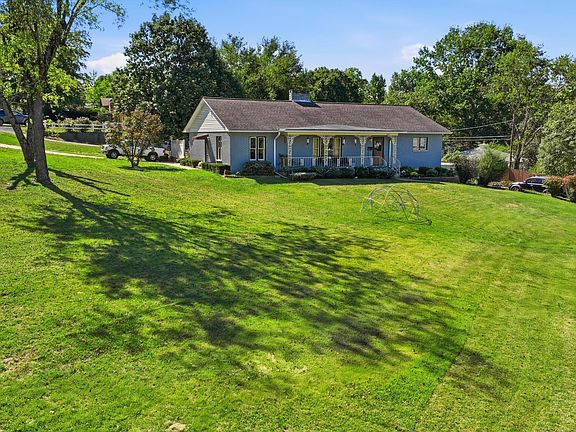 4th image of 1207 Cynthia Drive