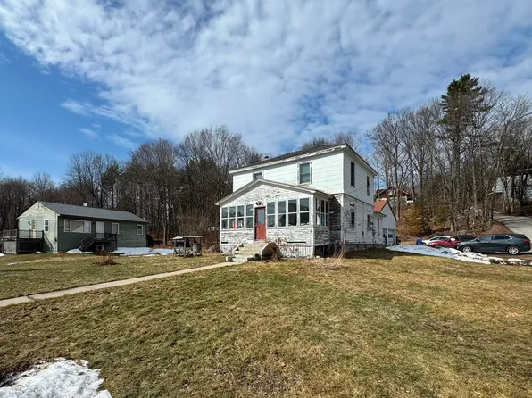 66 Winter Street, Newport, NH 03773