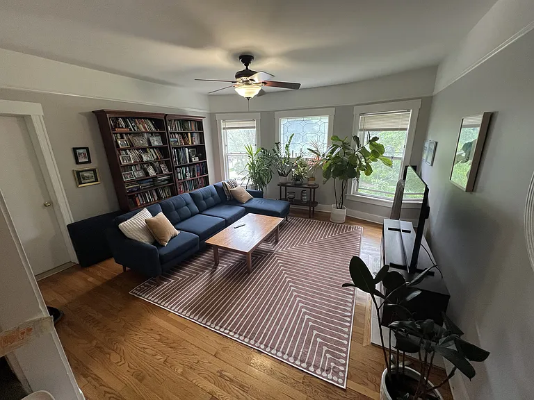 807 Greenleaf St #2 — Photo 3