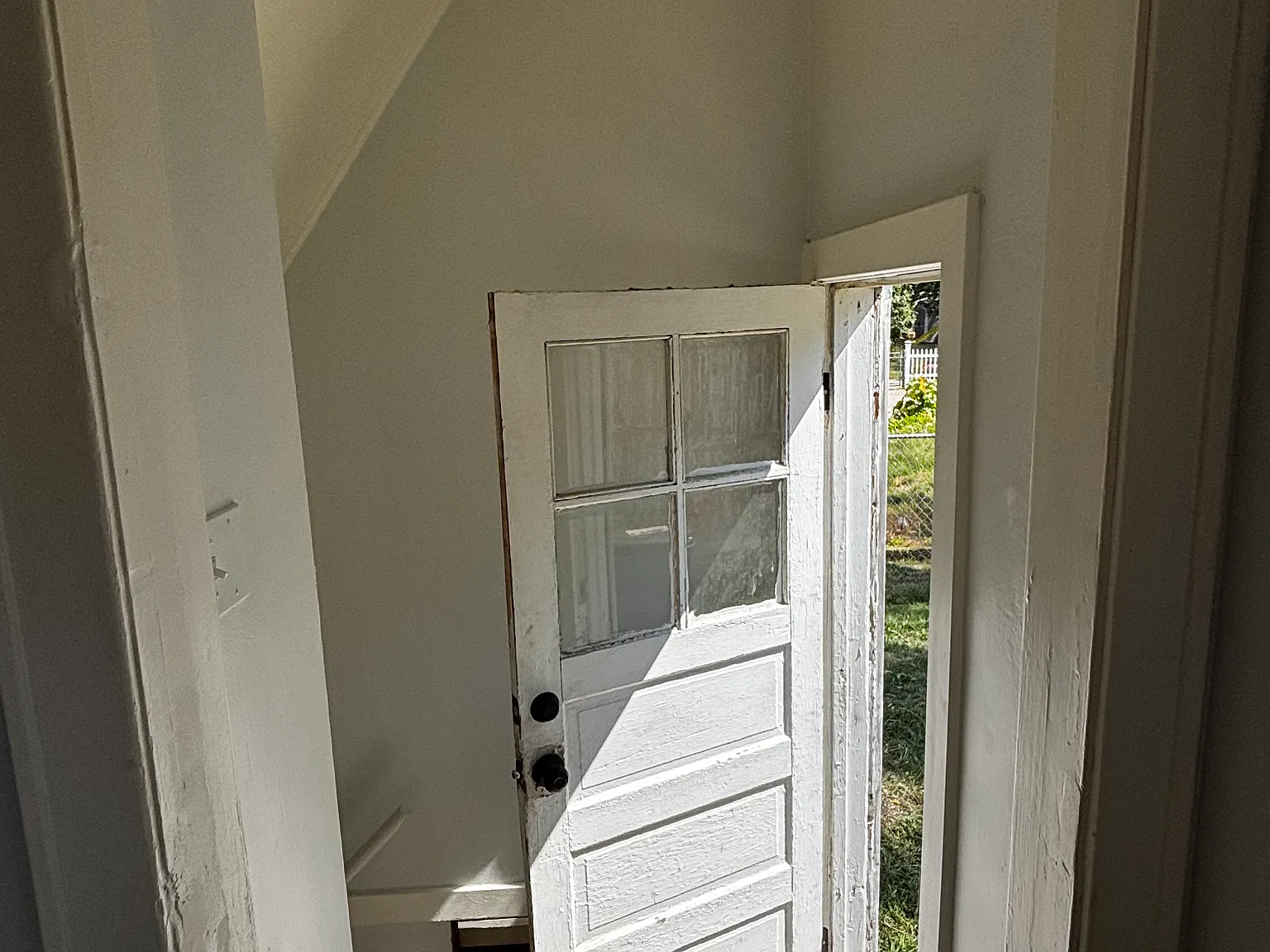 242 Abbie St SE — Photo 3