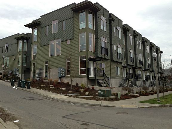 2nd image of 2135 Court G #15