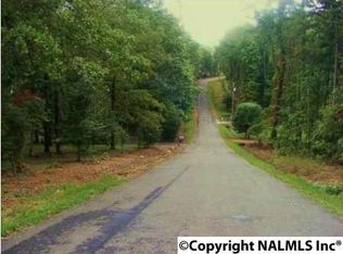 245 Mountain Heights Rdg, Scottsboro, AL 35769