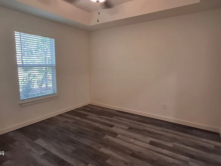 3182 Oleander Ave — Photo 7