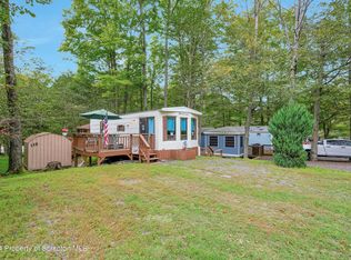 112 Hemlock Trl, Gouldsboro, PA 18424