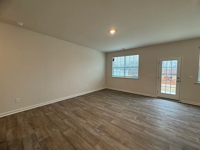 1310 Broholmer Ln — Photo 15