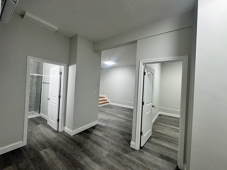 7 McCabe Ct #1 — Photo 4