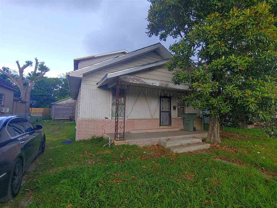 1st image of 339 W Gulfway Dr