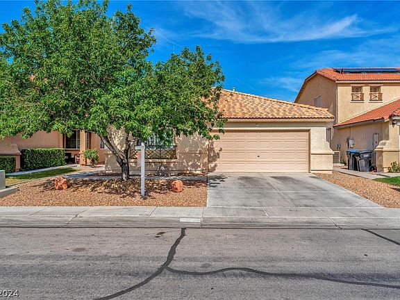 2nd image of 5623 Doe Springs Pl