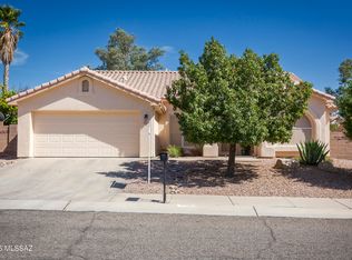 6896 N Avenida Adella, Tucson, AZ 85741