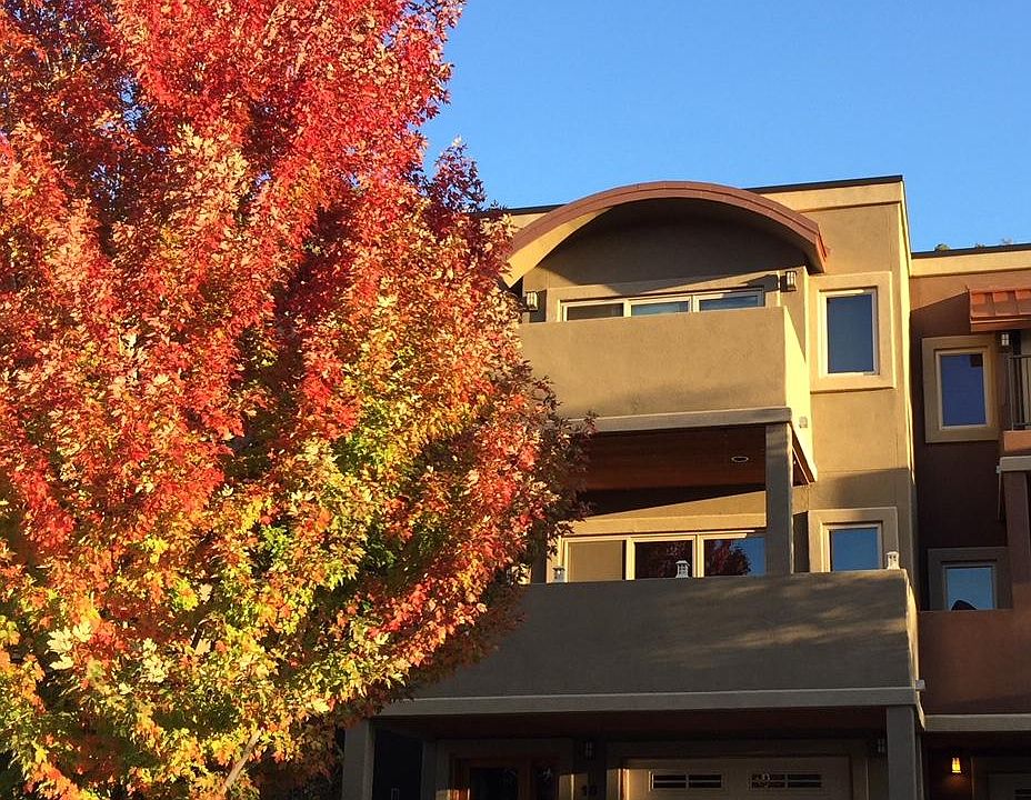 Front View of Townhouse