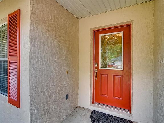 3rd image of 169 Quail Oaks Cir