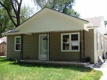 1st image of 319 W Summey St
