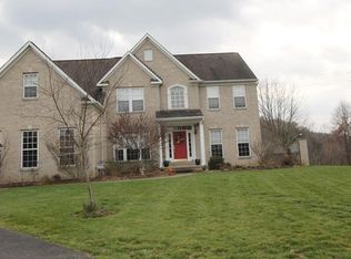 532 Old Orchard Trl, Pittsburgh, PA 15238