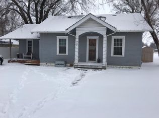 204 W 1st Ave, Buhler, KS 67522
