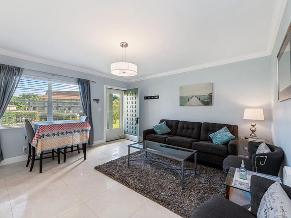 5th image of 235 Seaview Ct APT F4