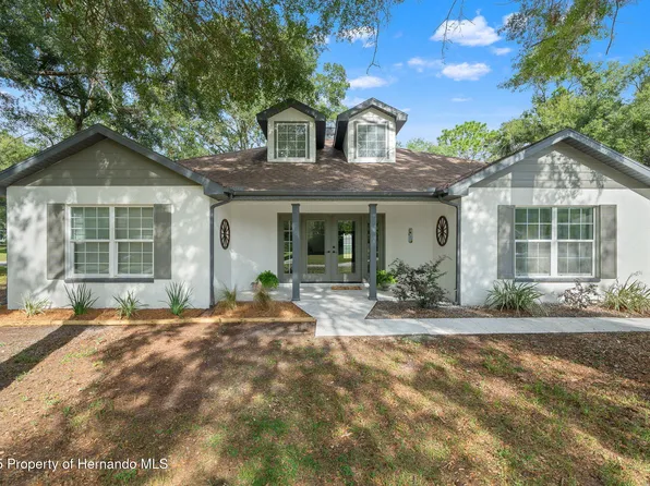 8270 Cresap St, Brooksville, FL 34613