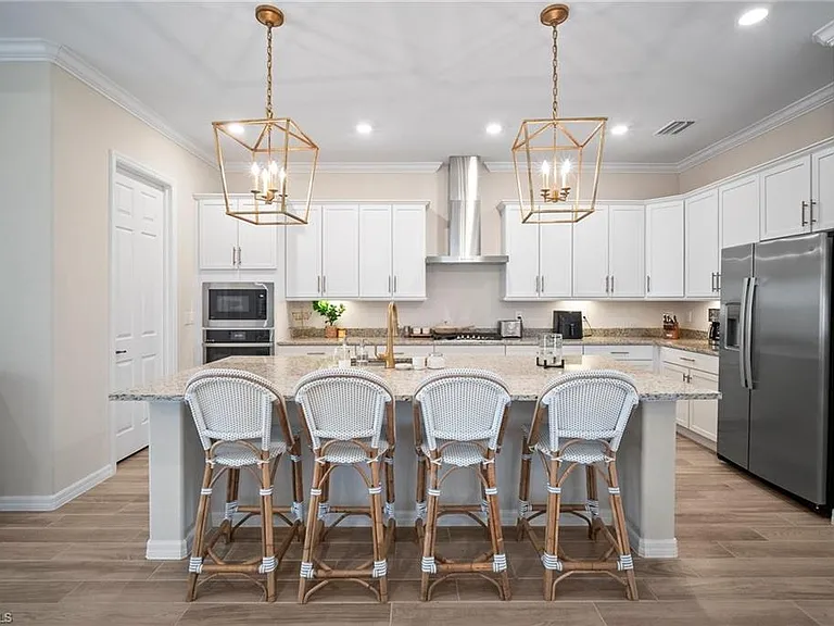 15871 Leaning Pine Ln — Photo 10