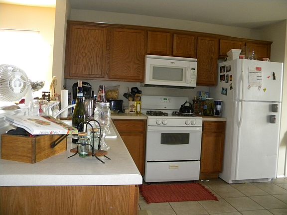 5th image of 109 Onyx Lake Dr