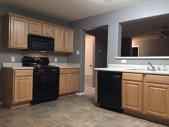 3rd image of 3207 Etheredge Dr
