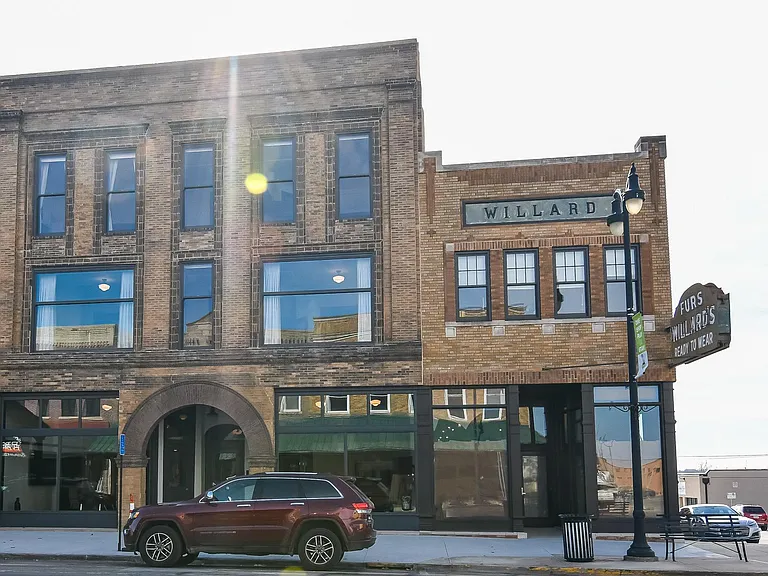 32 W Main St #201 — Photo 23