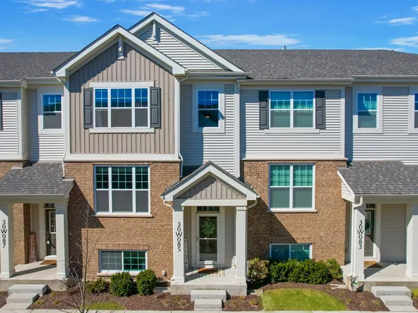 30W085 Brayman Ct, Naperville, IL 60563